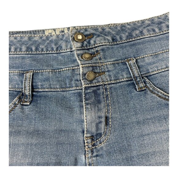 Rewash Denim youth Skirt  Color Denim Size 13/31 Sku 2398 - Picture 1 of 16